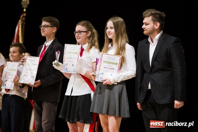 Zdjęcie w galerii na portalu naszraciborz.pl: Podsumowanie roku szkolnego Szkoły Podstawowej nr 1 wiadomości z regionu