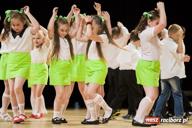 Zdjęcie w galerii na portalu naszraciborz.pl: Podsumowanie roku szkolnego Szkoły Podstawowej nr 1 wiadomości z regionu