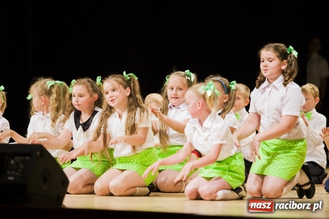 Zdjęcie w galerii na portalu naszraciborz.pl: Podsumowanie roku szkolnego Szkoły Podstawowej nr 1 wiadomości z regionu