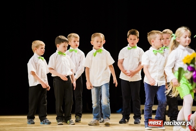 Zdjęcie w galerii na portalu naszraciborz.pl: Podsumowanie roku szkolnego Szkoły Podstawowej nr 1 wiadomości z regionu