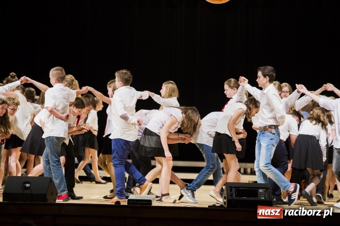 Zdjęcie w galerii na portalu naszraciborz.pl: Podsumowanie roku szkolnego Szkoły Podstawowej nr 1 wiadomości z regionu