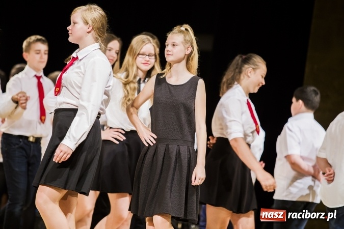 Zdjęcie w galerii na portalu naszraciborz.pl: Podsumowanie roku szkolnego Szkoły Podstawowej nr 1 wiadomości z regionu