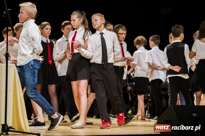 Zdjęcie w galerii na portalu naszraciborz.pl: Podsumowanie roku szkolnego Szkoły Podstawowej nr 1 wiadomości z regionu