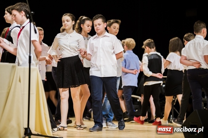 Zdjęcie w galerii na portalu naszraciborz.pl: Podsumowanie roku szkolnego Szkoły Podstawowej nr 1 wiadomości z regionu