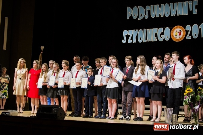 Zdjęcie w galerii na portalu naszraciborz.pl: Podsumowanie roku szkolnego Szkoły Podstawowej nr 1 wiadomości z regionu