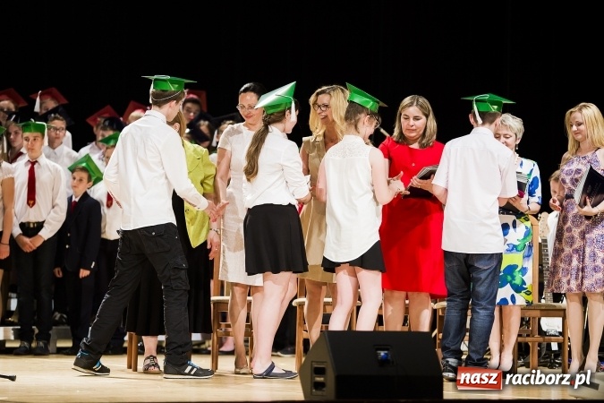 Zdjęcie w galerii na portalu naszraciborz.pl: Podsumowanie roku szkolnego Szkoły Podstawowej nr 1 wiadomości z regionu