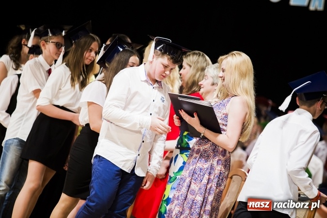 Zdjęcie w galerii na portalu naszraciborz.pl: Podsumowanie roku szkolnego Szkoły Podstawowej nr 1 wiadomości z regionu