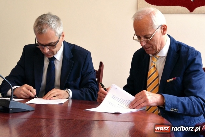 Zdjęcie w galerii na portalu naszraciborz.pl: Politechnika Śląska we współpracy z Katowicką Specjalną Strefą Ekonomiczną uruchamia pierwsze w Polsce studia dualne  wiadomości z regionu