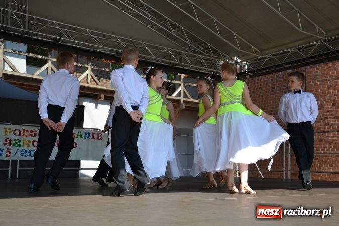 Zdjęcie w galerii na portalu naszraciborz.pl: Taneczne zakończenie roku szkolnego za nami wiadomości z regionu