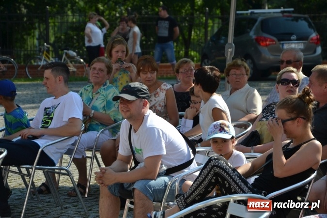 Zdjęcie w galerii na portalu naszraciborz.pl: Taneczne zakończenie roku szkolnego za nami wiadomości z regionu