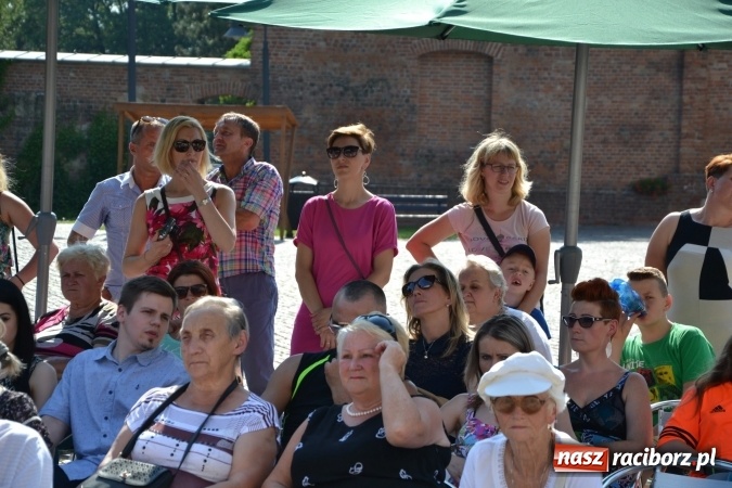 Zdjęcie w galerii na portalu naszraciborz.pl: Taneczne zakończenie roku szkolnego za nami wiadomości z regionu