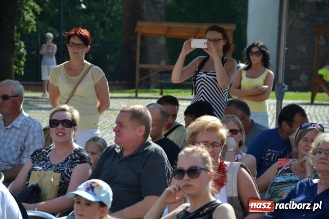 Zdjęcie w galerii na portalu naszraciborz.pl: Taneczne zakończenie roku szkolnego za nami wiadomości z regionu