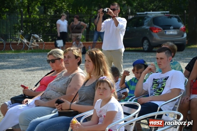 Zdjęcie w galerii na portalu naszraciborz.pl: Taneczne zakończenie roku szkolnego za nami wiadomości z regionu