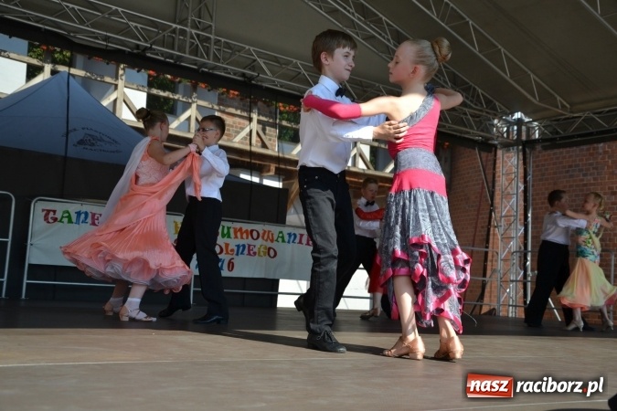 Zdjęcie w galerii na portalu naszraciborz.pl: Taneczne zakończenie roku szkolnego za nami wiadomości z regionu