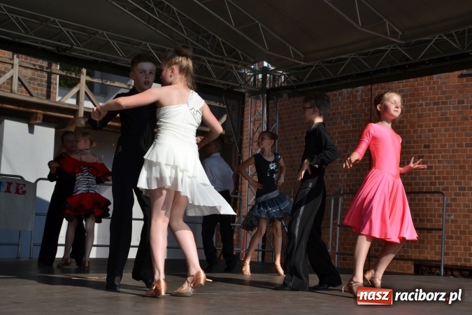 Zdjęcie w galerii na portalu naszraciborz.pl: Taneczne zakończenie roku szkolnego za nami wiadomości z regionu