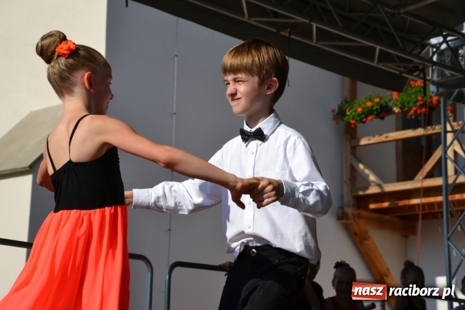 Zdjęcie w galerii na portalu naszraciborz.pl: Taneczne zakończenie roku szkolnego za nami wiadomości z regionu