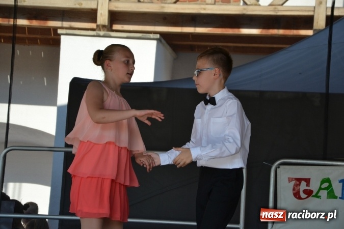 Zdjęcie w galerii na portalu naszraciborz.pl: Taneczne zakończenie roku szkolnego za nami wiadomości z regionu