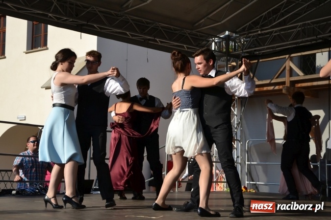 Zdjęcie w galerii na portalu naszraciborz.pl: Taneczne zakończenie roku szkolnego za nami wiadomości z regionu