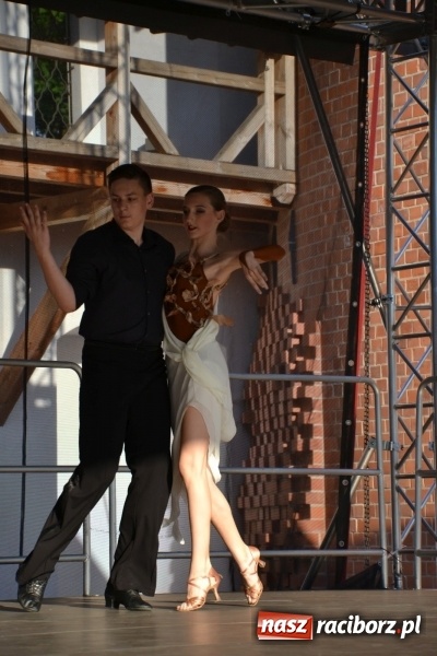 Zdjęcie w galerii na portalu naszraciborz.pl: Taneczne zakończenie roku szkolnego za nami wiadomości z regionu