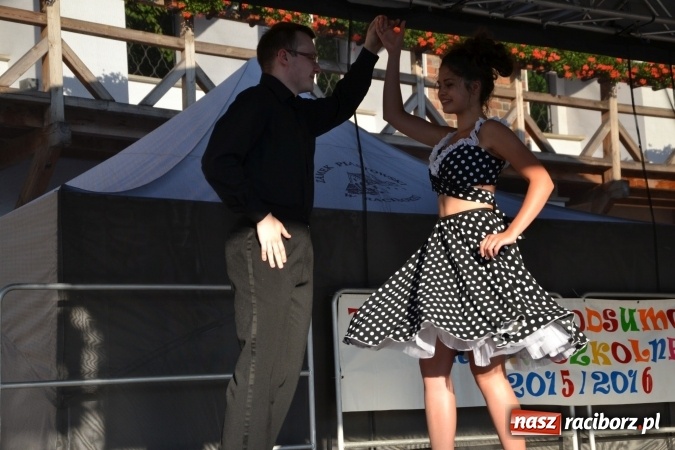 Zdjęcie w galerii na portalu naszraciborz.pl: Taneczne zakończenie roku szkolnego za nami wiadomości z regionu