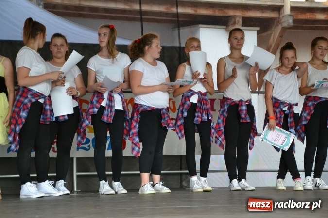 Zdjęcie w galerii na portalu naszraciborz.pl: Taneczne zakończenie roku szkolnego za nami wiadomości z regionu