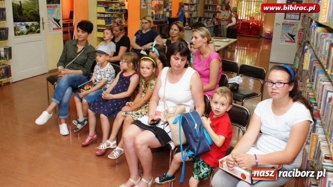 Zdjęcie w galerii na portalu naszraciborz.pl: Od przedszkola do książkowego mola – finał konkursu w bibliotece  wiadomości z regionu
