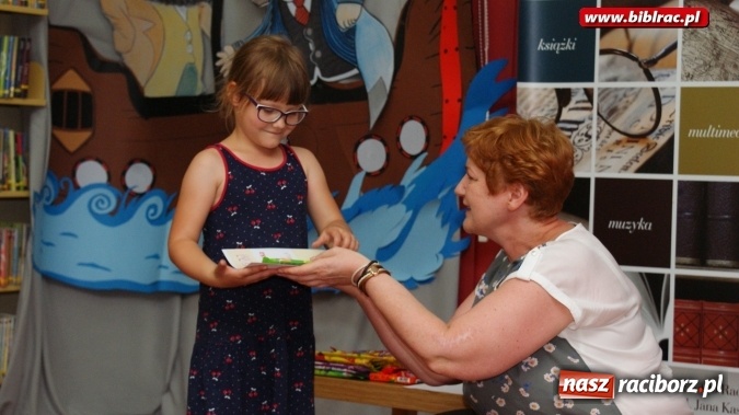 Zdjęcie w galerii na portalu naszraciborz.pl: Od przedszkola do książkowego mola – finał konkursu w bibliotece  wiadomości z regionu