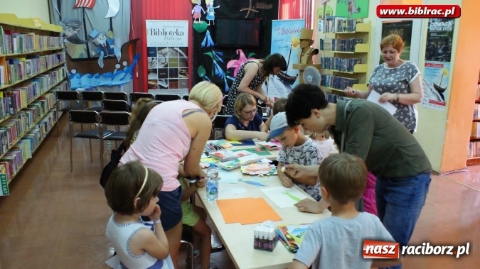 Zdjęcie w galerii na portalu naszraciborz.pl: Od przedszkola do książkowego mola – finał konkursu w bibliotece  wiadomości z regionu