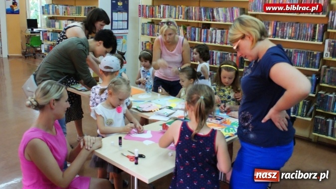 Zdjęcie w galerii na portalu naszraciborz.pl: Od przedszkola do książkowego mola – finał konkursu w bibliotece  wiadomości z regionu