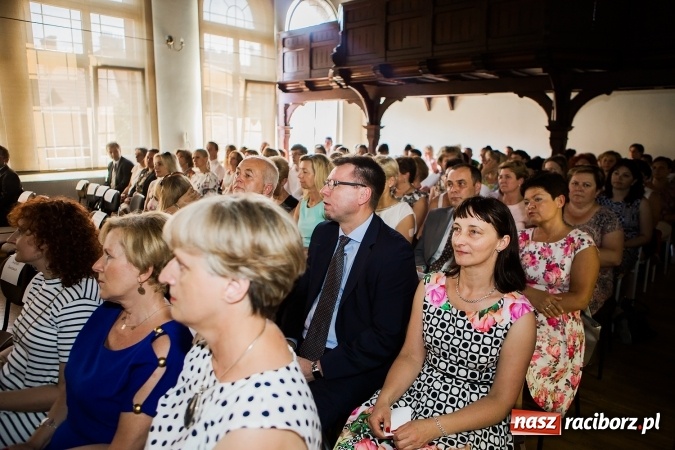 Zdjęcie w galerii na portalu naszraciborz.pl: Miejskie zakończenie roku szkolnego w G5 wiadomości z regionu
