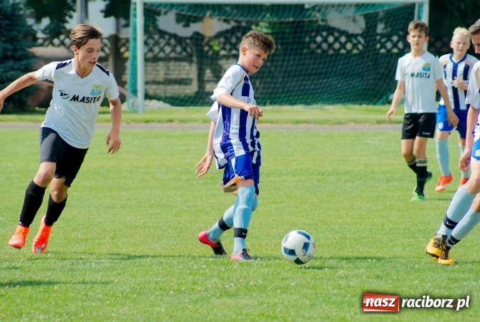 Zdjęcie w galerii na portalu naszraciborz.pl: Tworków Cup 2016: Piłkarski początek wakacji. Gwarek Zabrze zwycięski, raciborska Unia druga. Gospodarze tuż za podium wiadomości z regionu