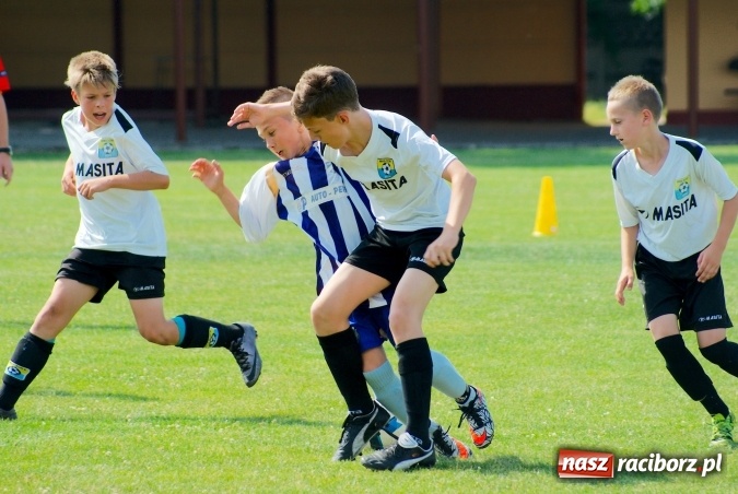 Zdjęcie w galerii na portalu naszraciborz.pl: Tworków Cup 2016: Piłkarski początek wakacji. Gwarek Zabrze zwycięski, raciborska Unia druga. Gospodarze tuż za podium wiadomości z regionu