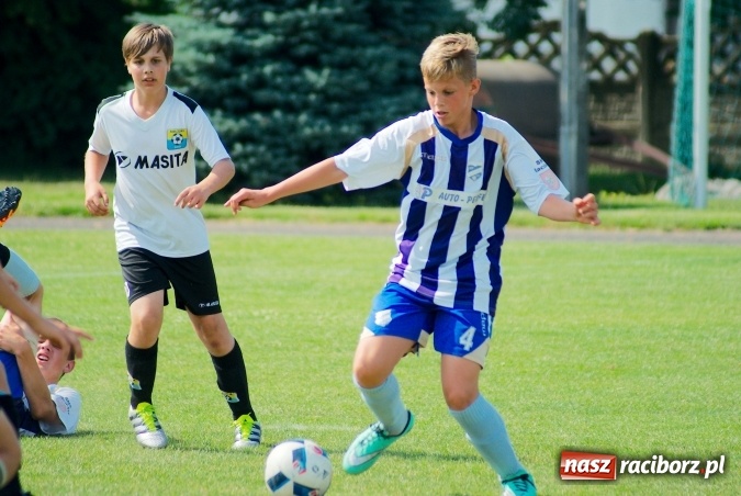 Zdjęcie w galerii na portalu naszraciborz.pl: Tworków Cup 2016: Piłkarski początek wakacji. Gwarek Zabrze zwycięski, raciborska Unia druga. Gospodarze tuż za podium wiadomości z regionu