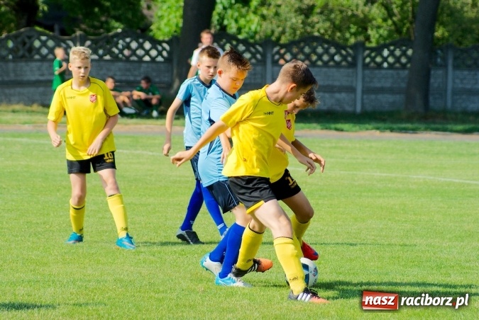 Zdjęcie w galerii na portalu naszraciborz.pl: Tworków Cup 2016: Piłkarski początek wakacji. Gwarek Zabrze zwycięski, raciborska Unia druga. Gospodarze tuż za podium wiadomości z regionu