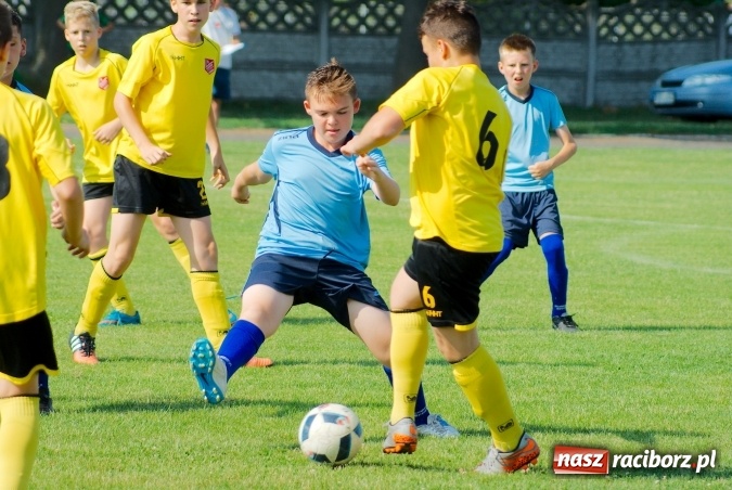 Zdjęcie w galerii na portalu naszraciborz.pl: Tworków Cup 2016: Piłkarski początek wakacji. Gwarek Zabrze zwycięski, raciborska Unia druga. Gospodarze tuż za podium wiadomości z regionu
