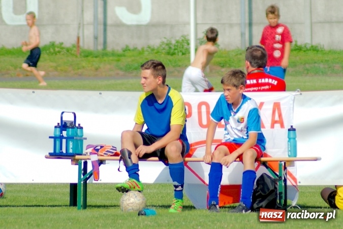 Zdjęcie w galerii na portalu naszraciborz.pl: Tworków Cup 2016: Piłkarski początek wakacji. Gwarek Zabrze zwycięski, raciborska Unia druga. Gospodarze tuż za podium wiadomości z regionu