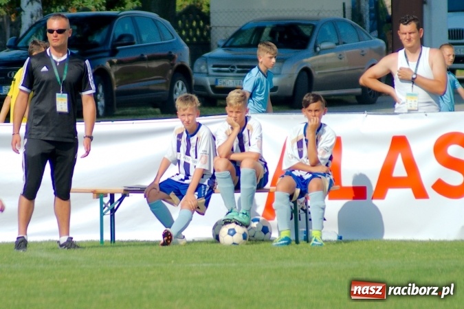 Zdjęcie w galerii na portalu naszraciborz.pl: Tworków Cup 2016: Piłkarski początek wakacji. Gwarek Zabrze zwycięski, raciborska Unia druga. Gospodarze tuż za podium wiadomości z regionu