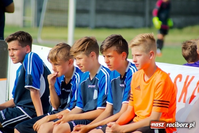 Zdjęcie w galerii na portalu naszraciborz.pl: Tworków Cup 2016: Piłkarski początek wakacji. Gwarek Zabrze zwycięski, raciborska Unia druga. Gospodarze tuż za podium wiadomości z regionu