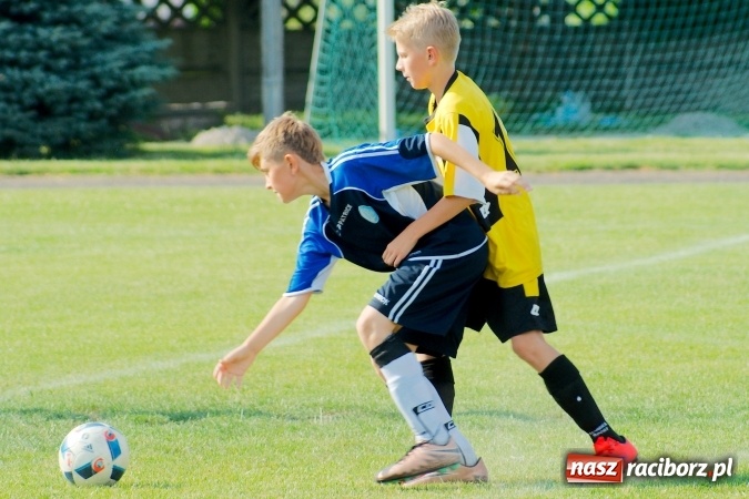 Zdjęcie w galerii na portalu naszraciborz.pl: Tworków Cup 2016: Piłkarski początek wakacji. Gwarek Zabrze zwycięski, raciborska Unia druga. Gospodarze tuż za podium wiadomości z regionu