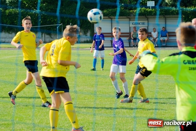 Zdjęcie w galerii na portalu naszraciborz.pl: Tworków Cup 2016: Piłkarski początek wakacji. Gwarek Zabrze zwycięski, raciborska Unia druga. Gospodarze tuż za podium wiadomości z regionu