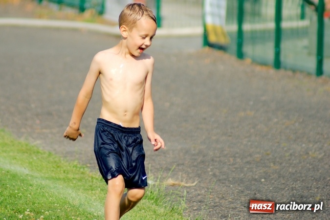 Zdjęcie w galerii na portalu naszraciborz.pl: Tworków Cup 2016: Piłkarski początek wakacji. Gwarek Zabrze zwycięski, raciborska Unia druga. Gospodarze tuż za podium wiadomości z regionu