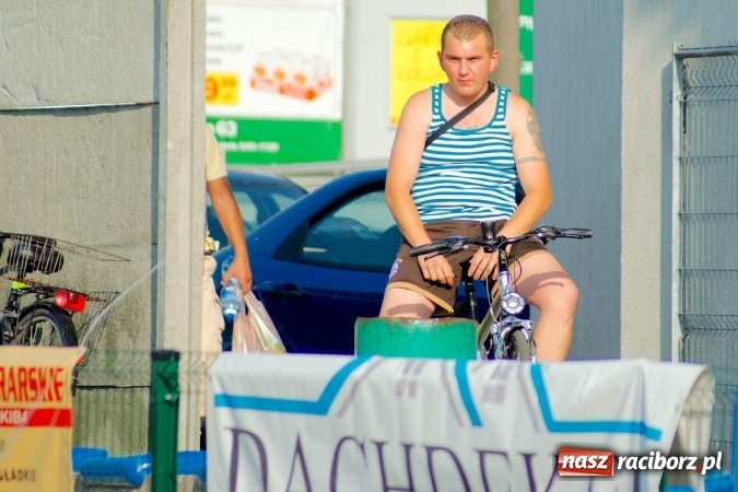 Zdjęcie w galerii na portalu naszraciborz.pl: Tworków Cup 2016: Piłkarski początek wakacji. Gwarek Zabrze zwycięski, raciborska Unia druga. Gospodarze tuż za podium wiadomości z regionu