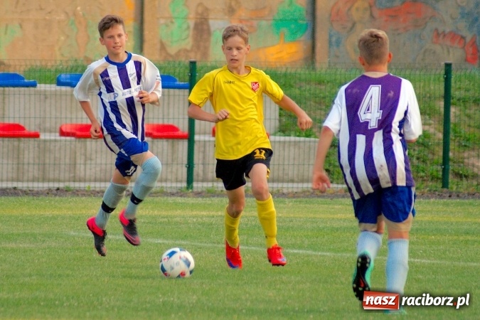 Zdjęcie w galerii na portalu naszraciborz.pl: Tworków Cup 2016: Piłkarski początek wakacji. Gwarek Zabrze zwycięski, raciborska Unia druga. Gospodarze tuż za podium wiadomości z regionu