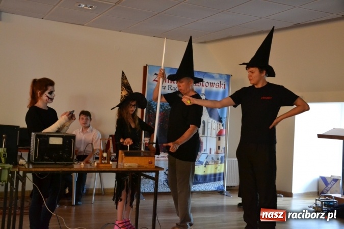 Zdjęcie w galerii na portalu naszraciborz.pl: V Zamkowa Noc z Duchami już za nami wiadomości z regionu