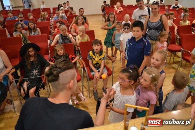 Zdjęcie w galerii na portalu naszraciborz.pl: V Zamkowa Noc z Duchami już za nami wiadomości z regionu