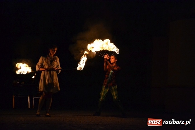Zdjęcie w galerii na portalu naszraciborz.pl: V Zamkowa Noc z Duchami już za nami wiadomości z regionu