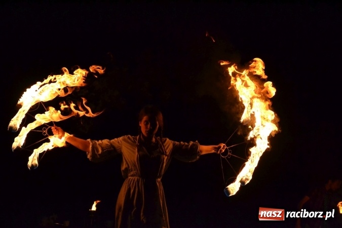 Zdjęcie w galerii na portalu naszraciborz.pl: V Zamkowa Noc z Duchami już za nami wiadomości z regionu