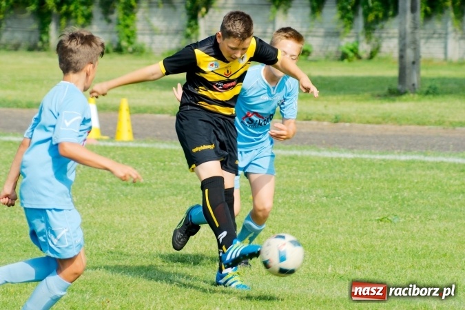 Zdjęcie w galerii na portalu naszraciborz.pl: Drugi dzień zmagań w Tworków Cup 2016. MKP Odra Centrum Wodzisław z podwójną koroną wiadomości z regionu