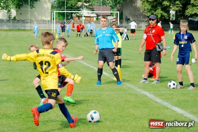 Zdjęcie w galerii na portalu naszraciborz.pl: Drugi dzień zmagań w Tworków Cup 2016. MKP Odra Centrum Wodzisław z podwójną koroną wiadomości z regionu