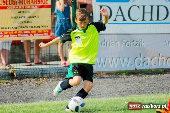 Zdjęcie w galerii na portalu naszraciborz.pl: Drugi dzień zmagań w Tworków Cup 2016. MKP Odra Centrum Wodzisław z podwójną koroną wiadomości z regionu